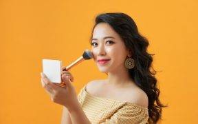 Cosplay makeup tutorials for beginners